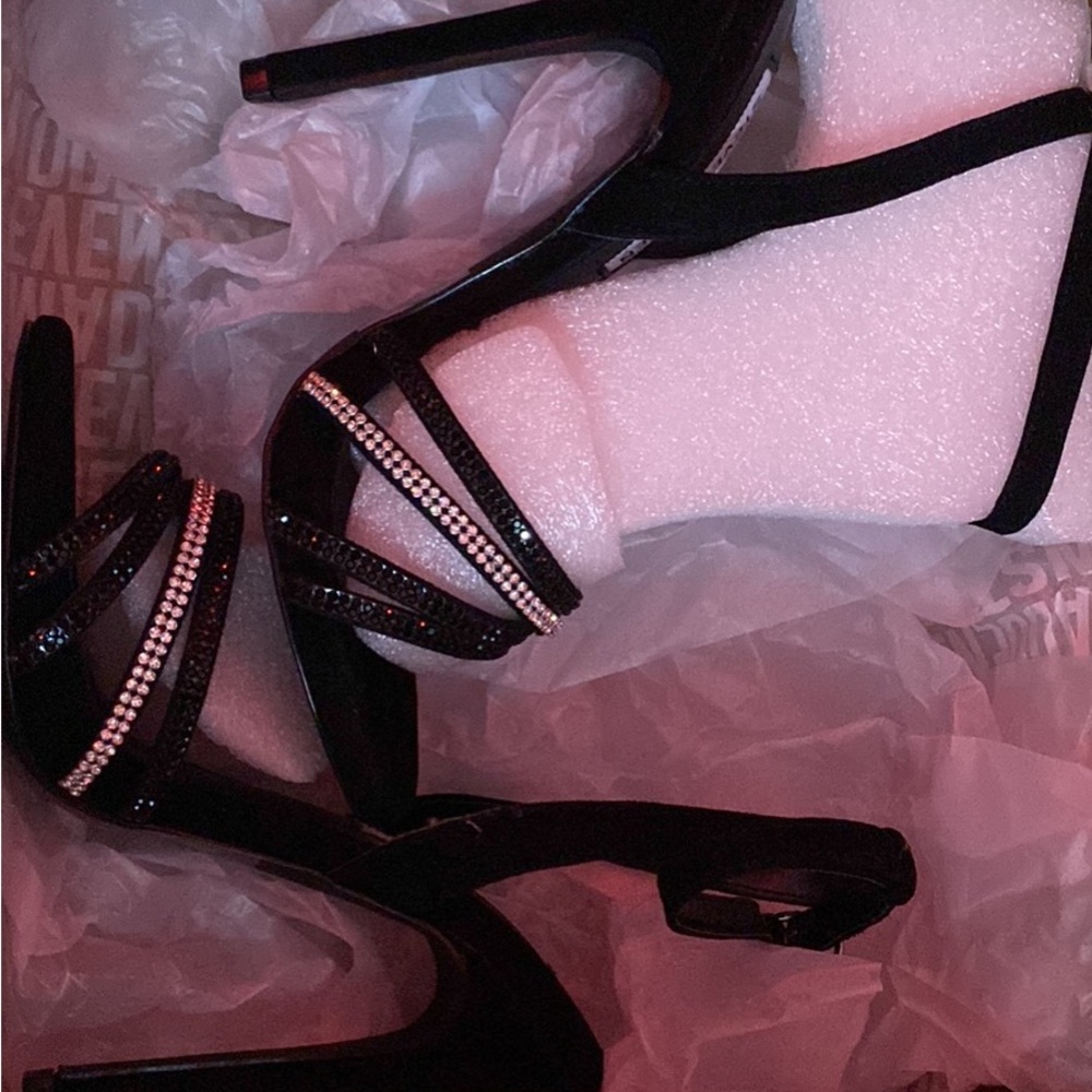 Steve Madden high heels never worn , just didn’t fit